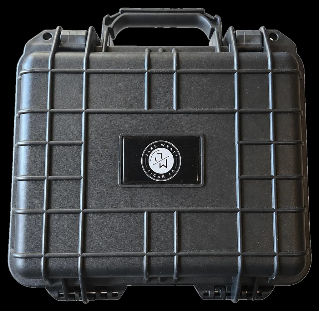 Jake Wyatt 30-Count Travel Humidor